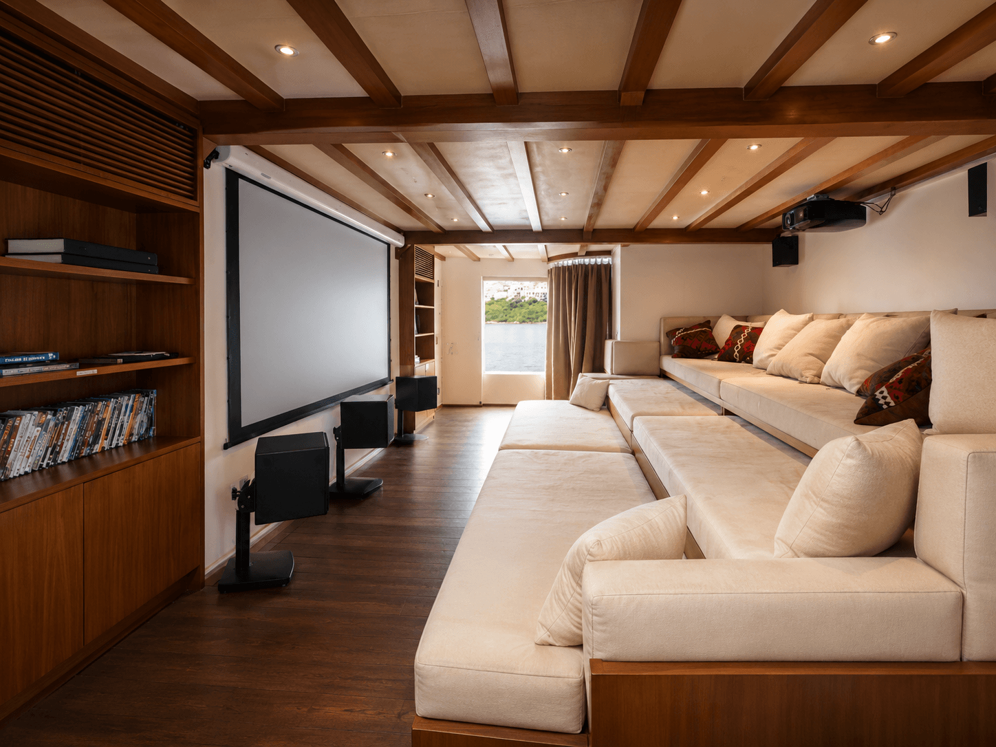 Theatre Cinema